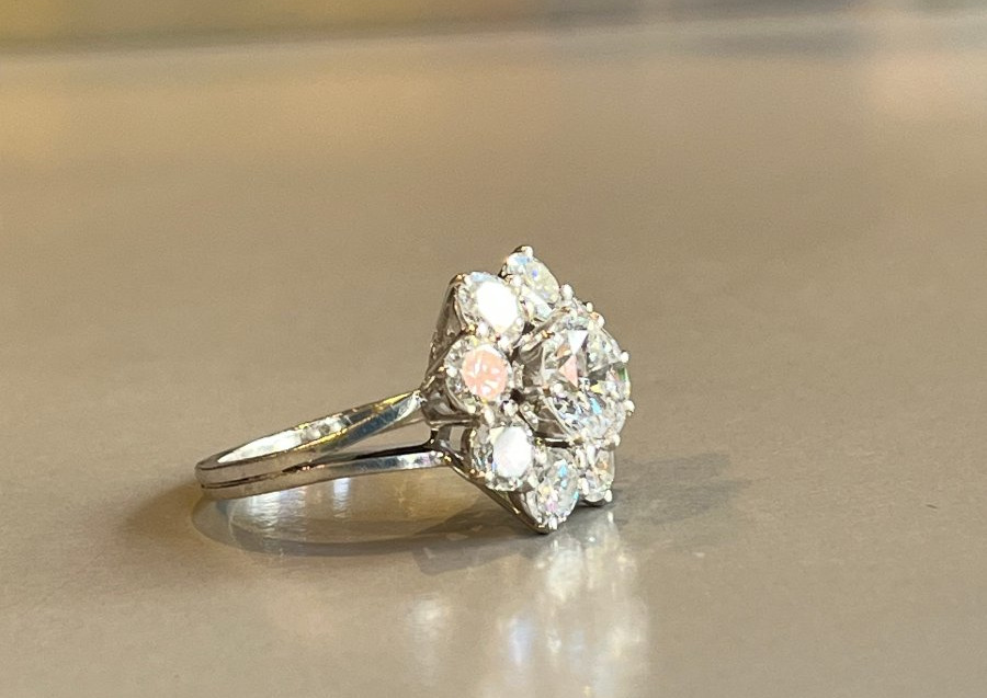 Bague marguerite en diamants- 4,20 carats. XXè -photo-2