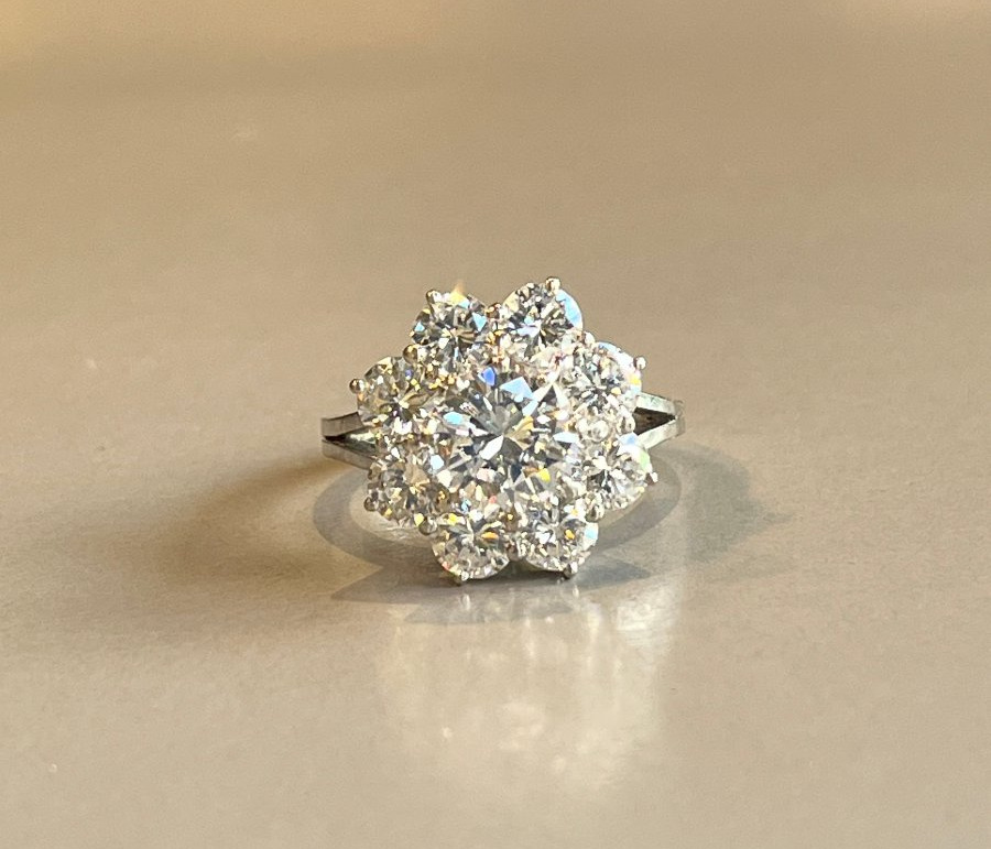 Bague marguerite en diamants- 4,20 carats. XXè -photo-1