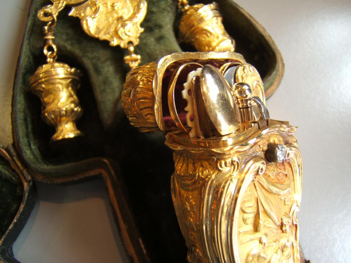 Etui Necessaire En Or Epoque XVIIIè.-photo-3