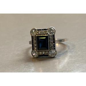 BAGUE SAPHIRS ET DIAMANTS ART DECO.
