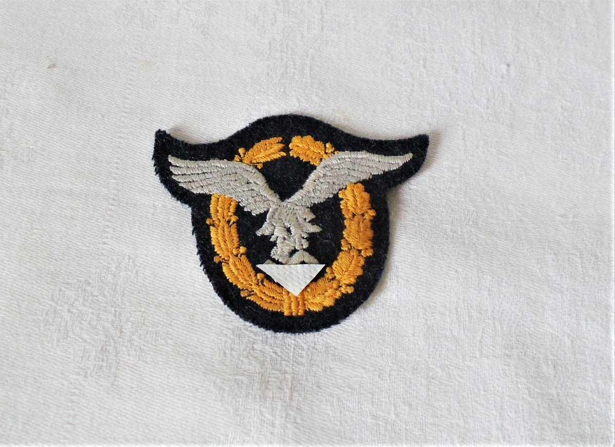 Ww2 - Germany - Lot 4 Insignia - "kriegmarine- Luftwaffe-danzig-saargeb".-photo-2