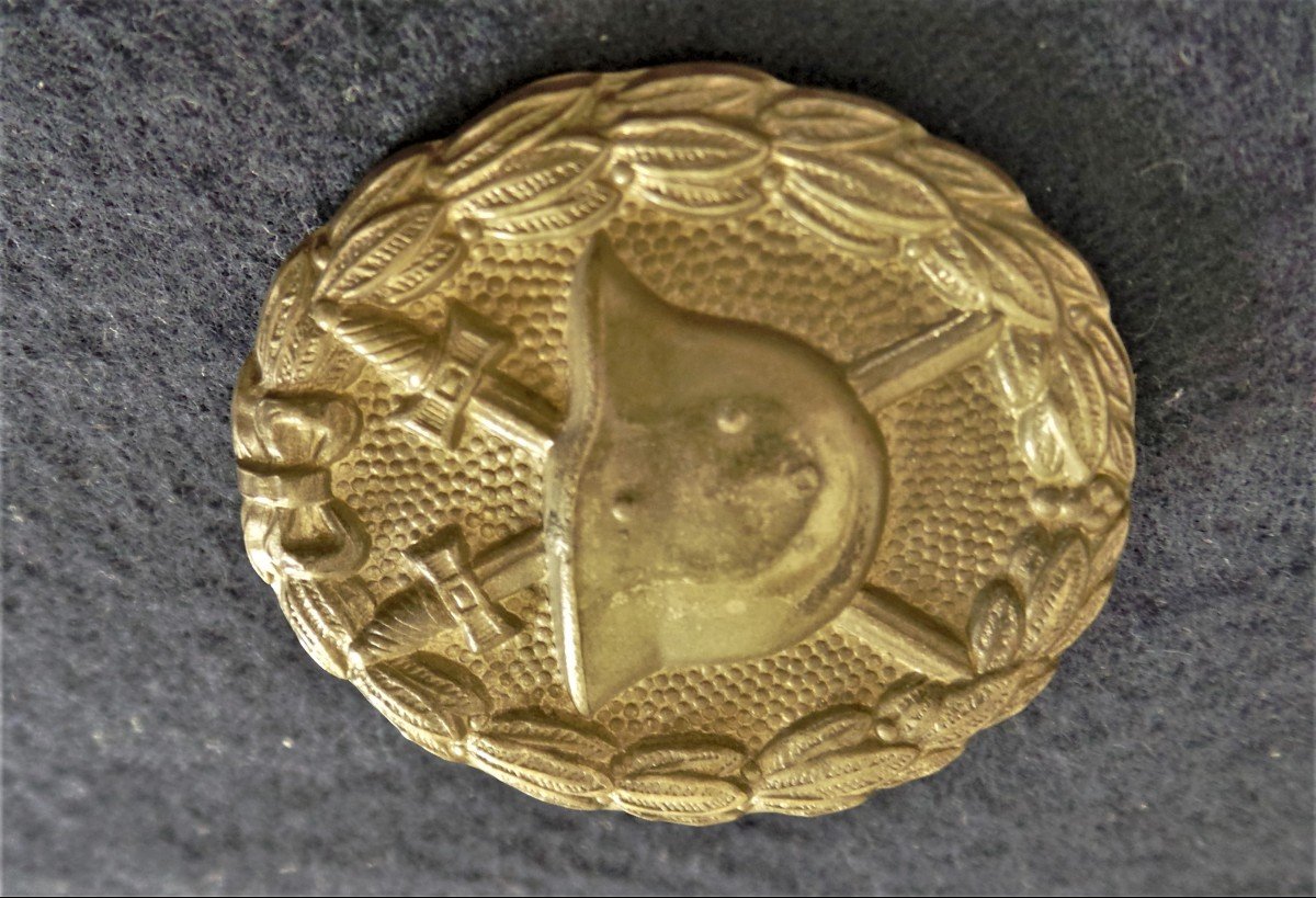 GERMANY---WW1 --MEDAILLE DES BLESSES 1er CLASSE- EN ARGENT  - 1914-1918-photo-4