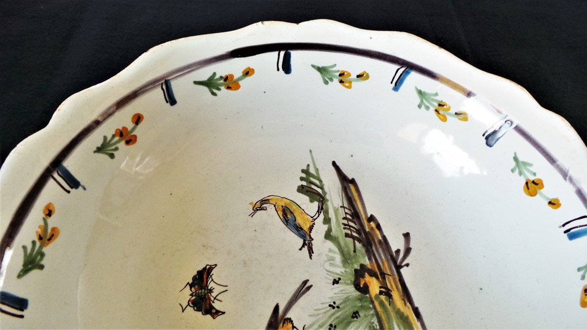 18th Century - Shaped Piece - Round Dish In “la Rochelle” Earthenware-photo-3