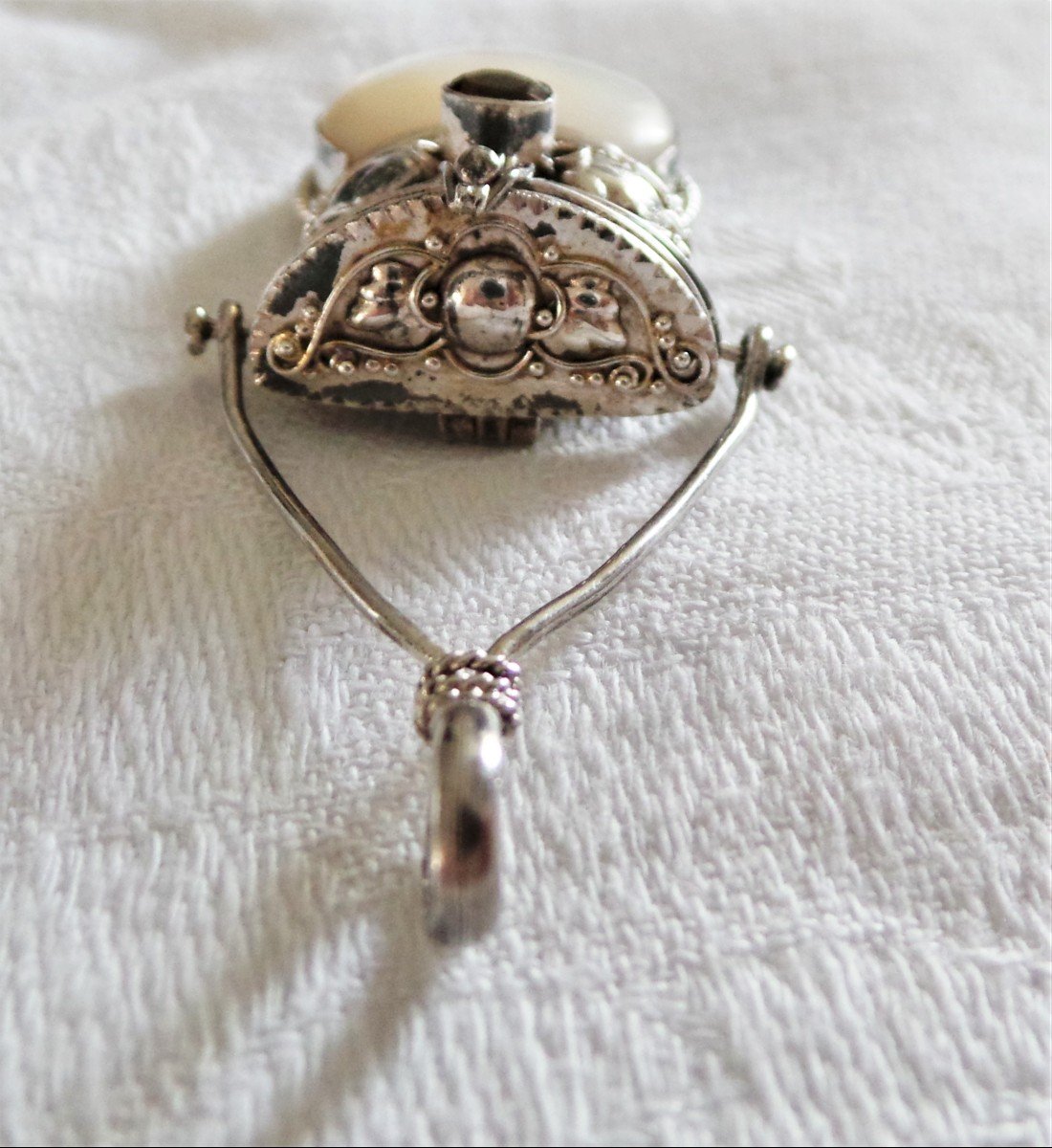 System Pendant In 925 Silver And Mother-of-pearl--asia - Year 60 - XX°-photo-2