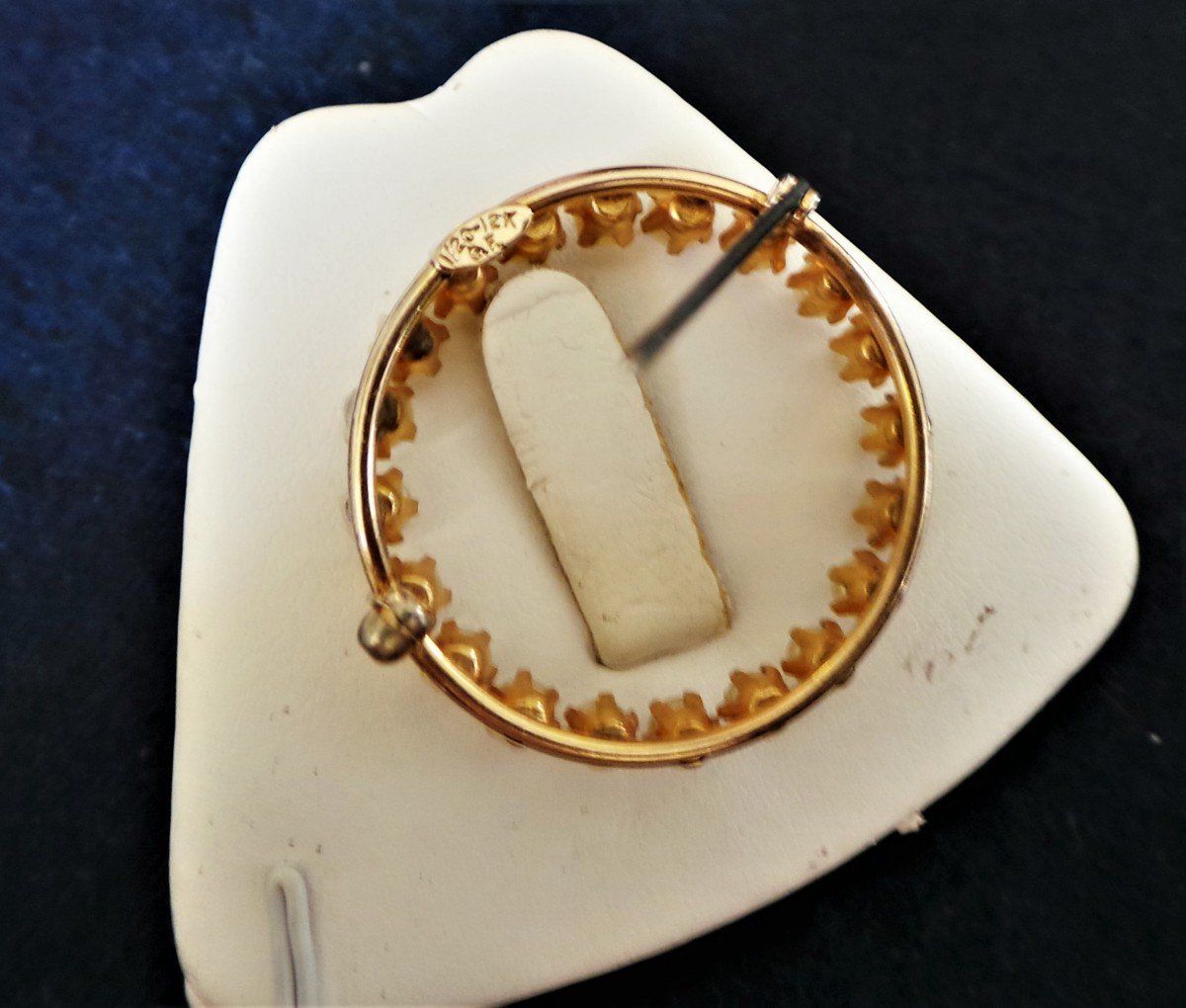 12k Gold Brooch With White Pearl Crowns - 1950s - 20th Century-photo-3