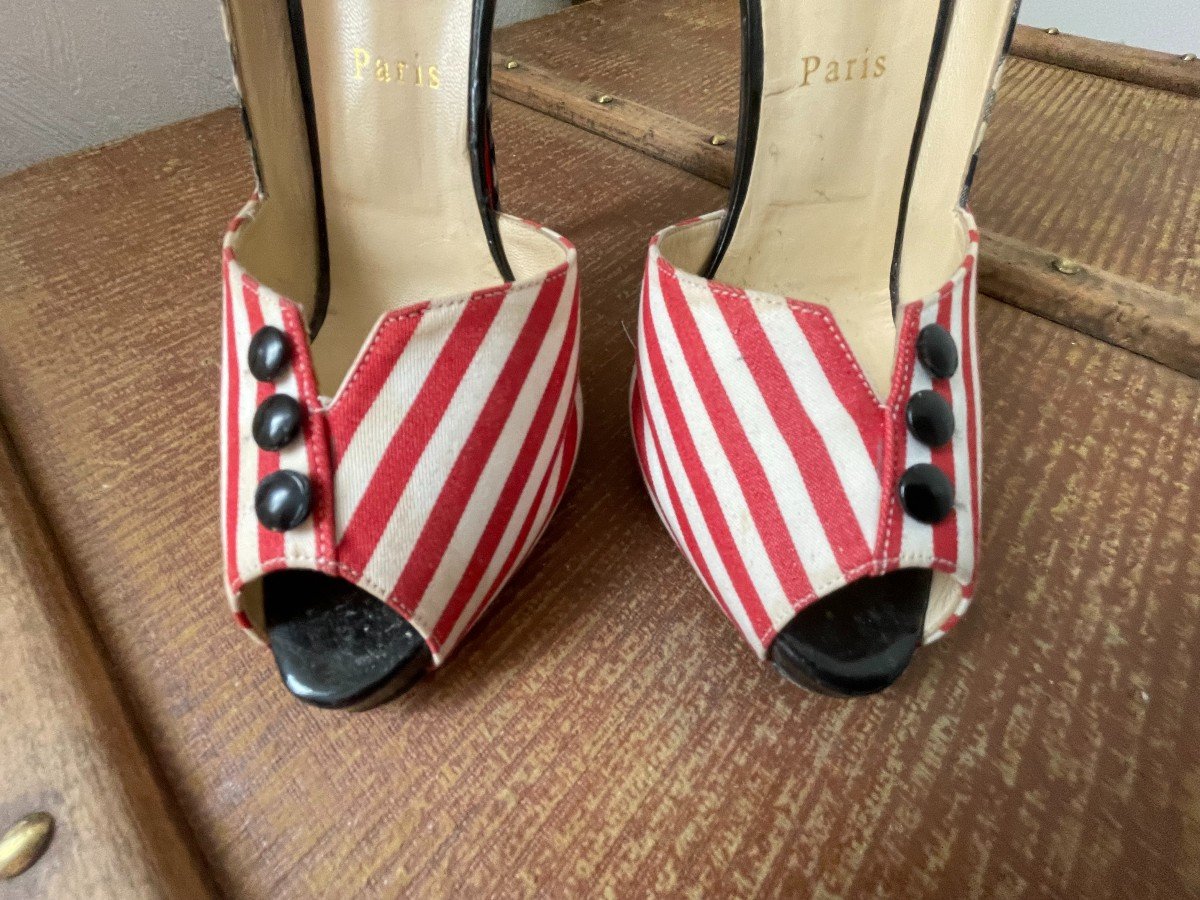 ESCARPINS HAUTS - MAISON " LOUBOUTIN " -T 39 - XX°-photo-2