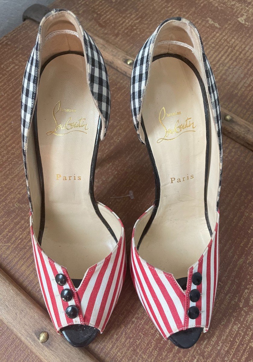 ESCARPINS HAUTS - MAISON " LOUBOUTIN " -T 39 - XX°-photo-4