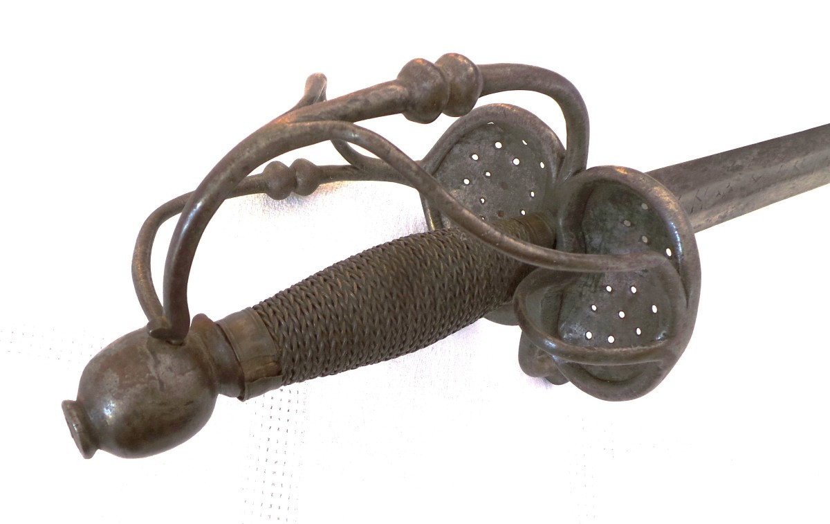 Strong "wallon" Gendarmery & Cavalry Sword - "louis XIV - Regence" - XVII° - XVIII°-photo-2