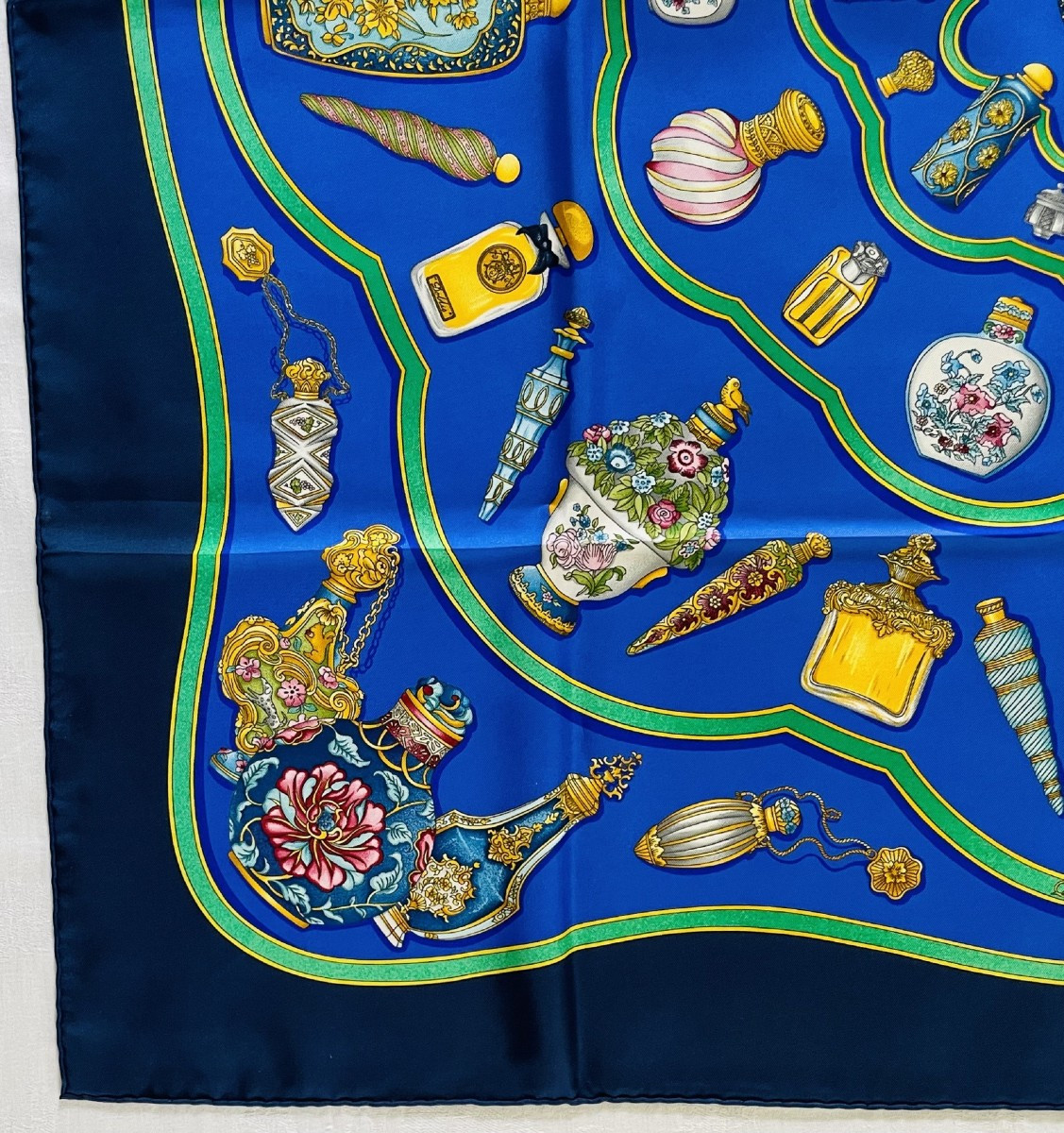 "what The Bottle Matters" Illustrated By Catherine Baschet In 1988 For The House Of Hermes In Paris-photo-5