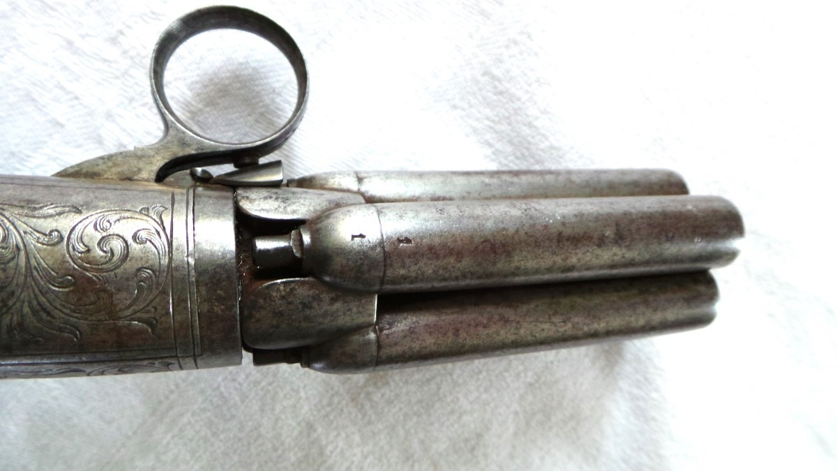 POIVRIERE " MARIETTE " A 4 CANONS - XIX°-photo-5