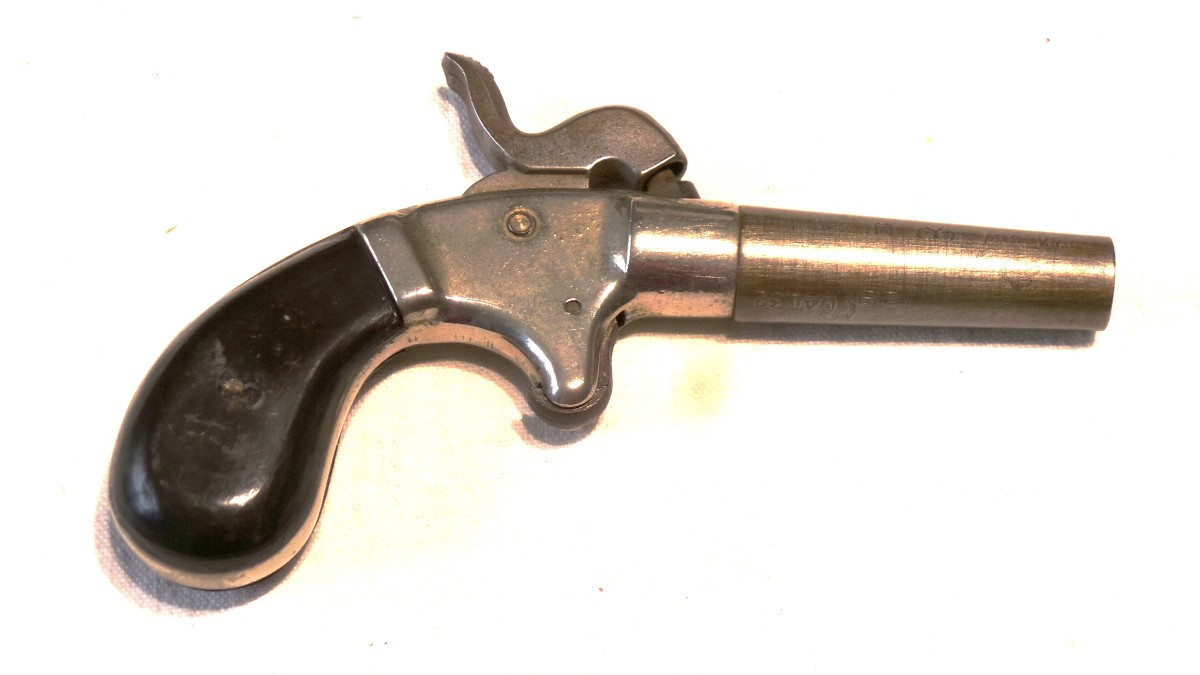 PISTOLET COUP DE POING A PERCUSSION ET BALLE FORCE - CAL 32 - 1840 -1850 - XX°