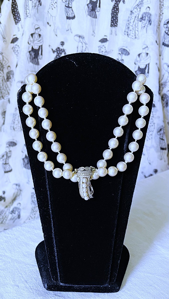 Choker Necklace Of 125 Knotted Beads And Jewelry Barrette - 20th Century -photo-2