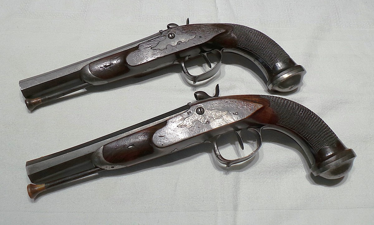 PAIRE DE PISTOLET  EN COFFRET DE LA MANUFACTURE DE ST-ETIENNE -1825 - EPOQUE LOUIS PHILIPPE-photo-4