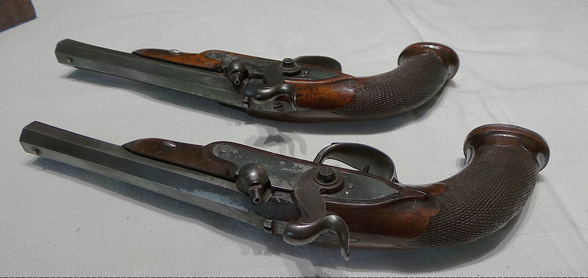 PAIRE DE PISTOLET  EN COFFRET DE LA MANUFACTURE DE ST-ETIENNE -1825 - EPOQUE LOUIS PHILIPPE-photo-5