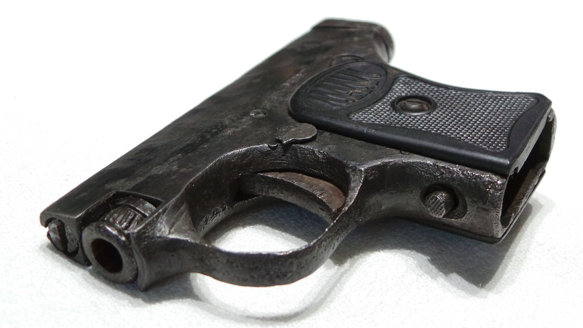 PISTOLET " MANN FRITZ " - CAL 25 ACP -  1919 - FRITZ WERKZENQFABRICK A SHUL.-photo-3