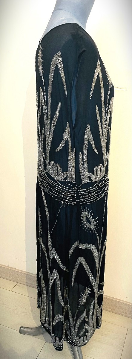 ROBE DE SOIREE EN BRODERIE DE PERLES- CIRCA 1900-1925 -photo-4