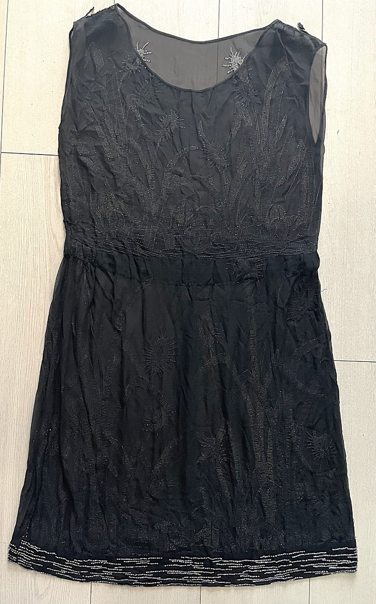 ROBE DE SOIREE EN BRODERIE DE PERLES- CIRCA 1900-1925 -photo-5