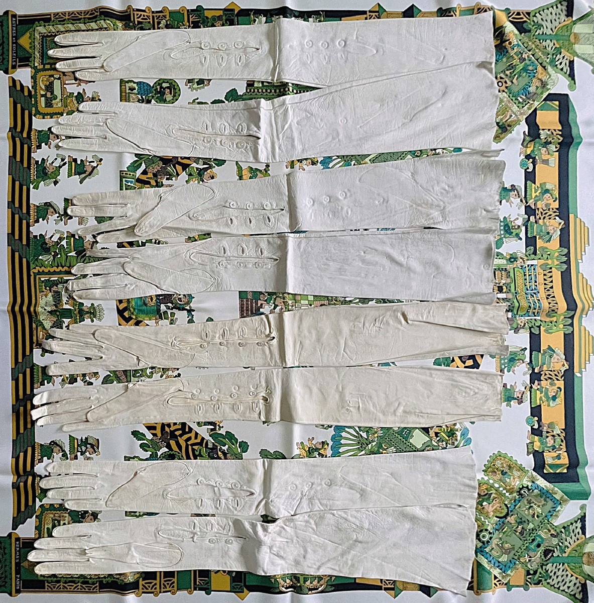 LOT 4 PAIRES DE GANTS D OPERA - TAILLE 6,5 - CIRCA 1925-photo-4