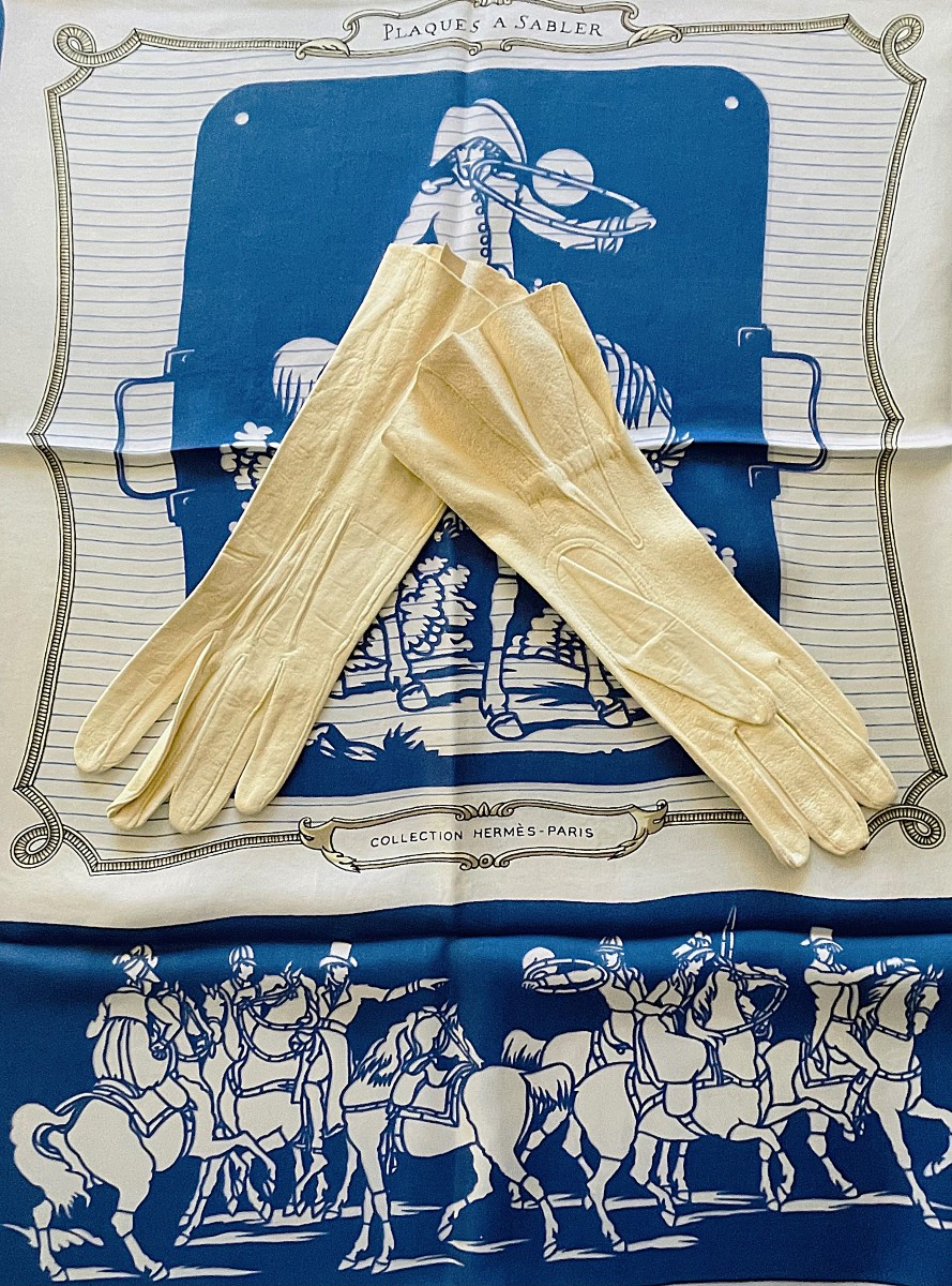 Set Of 4 Pairs Of Short Goatskin And Leather Gloves - Circa 1920-1925-photo-3