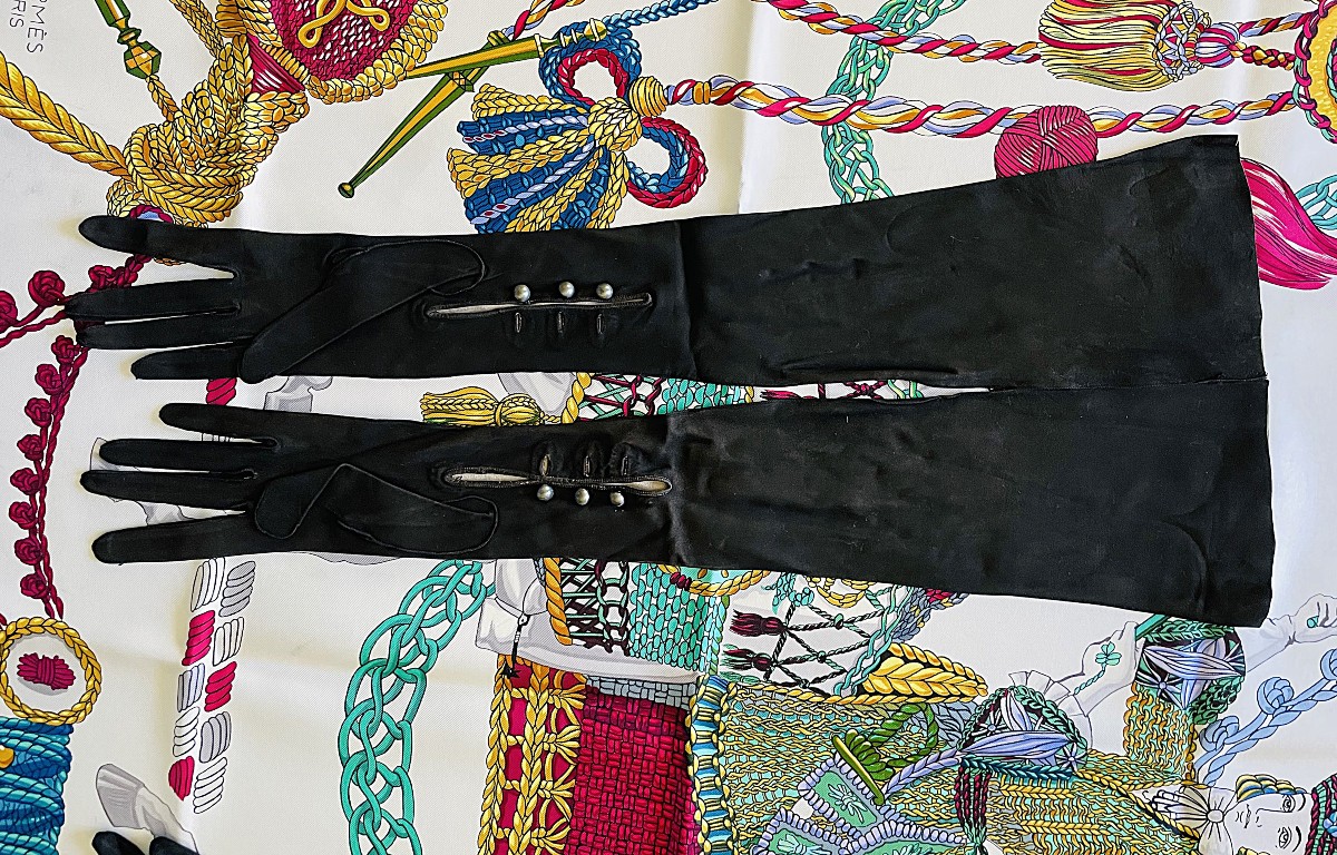 LOT DE 2 PAIRES DE GANTS DU SOIR NOIR - CIRCA 1940 - 1950-photo-3