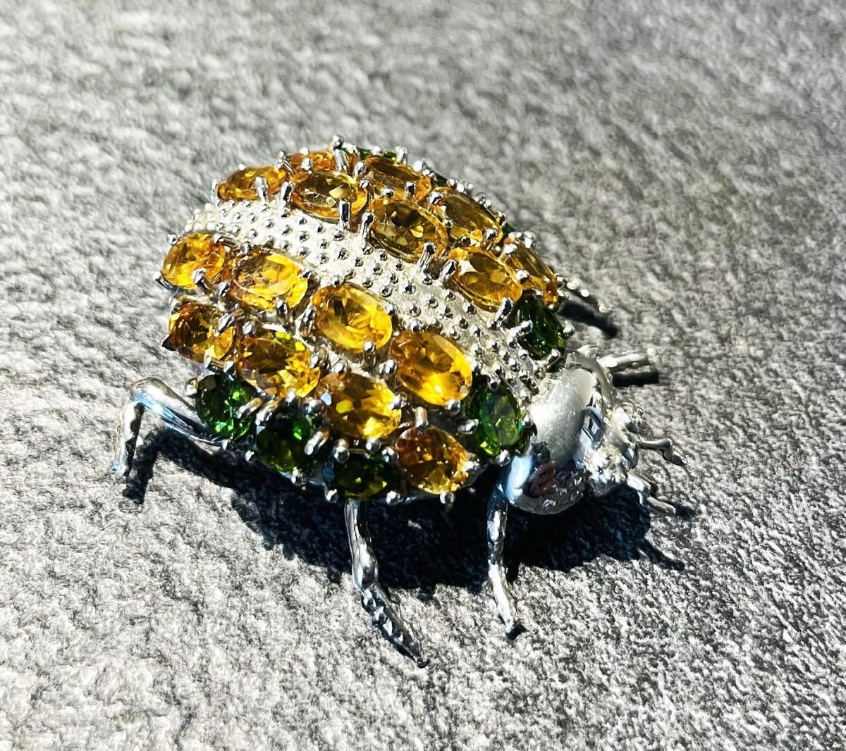 BROCHE PENDENTIF  ANIMALIERE  -COCCINELLE EN ARGENT 925 ORNEE DE 16 CITRINES & 8 PERIDOTS - XX°-photo-4