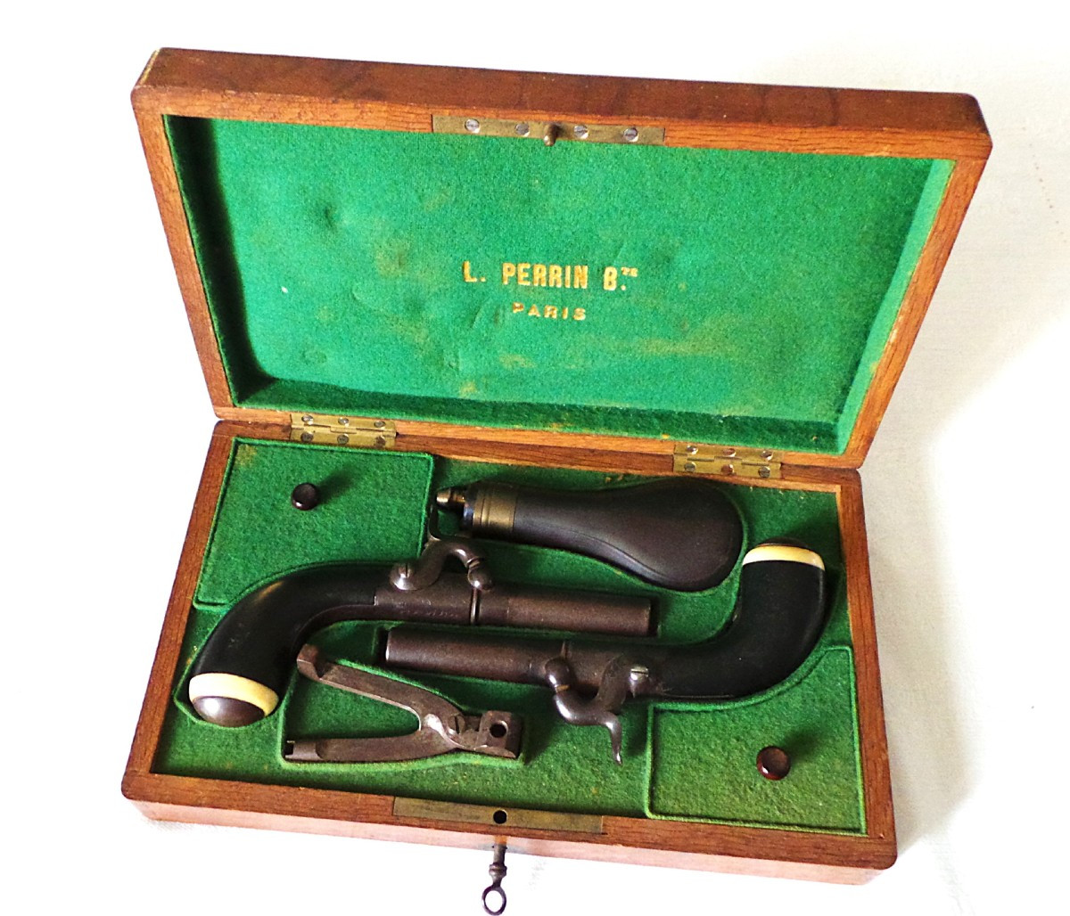 COFFRET  PAIRE DE PISTOLETS A COFFRE A BALLE FORCE -CAL 11 -EPOQUE - LOUIS PHILIPPE - 1840 - -photo-8