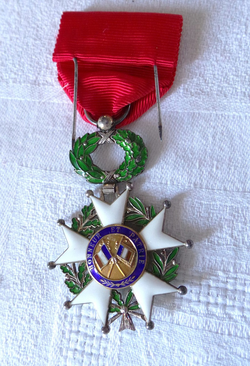 Fourth Republic - Knight Of The Legion Of Honour Medal -photo-2