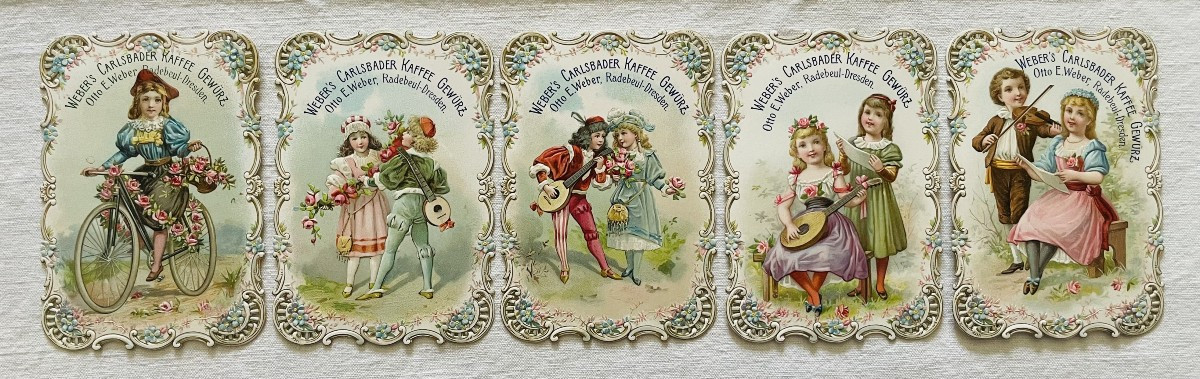 CARTES ILLUSTREES GAUFREES - PERSONNAGES VETEMENTS D EPOQUE - PAR OTTO. E .WEBER-photo-1