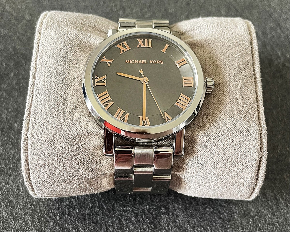 MONTRE " MICHAEL KORS " MIXTE EN ECRIN - XX°-photo-2