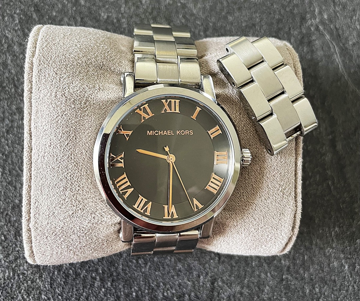 MONTRE " MICHAEL KORS " MIXTE EN ECRIN - XX°