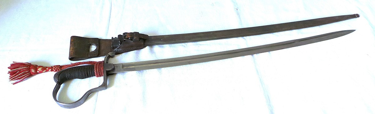SABRE D OFFICIER SUISSE - MOD - 1883- WAFFENFABRICK NEUHAUSSER- XIX°