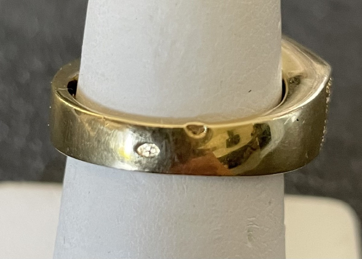 BAGUE ASYMETRIQUE OR 18K - 20 SAPHIRS & 56 DIAMANTS --photo-2