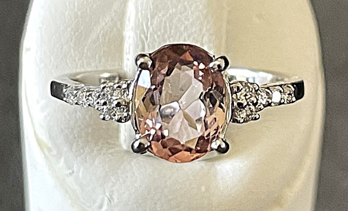 18 K Gold Ring - Numbered - Salmon Pink Tourmaline & Diamonds - Eagle-head Poincon - XX° Century