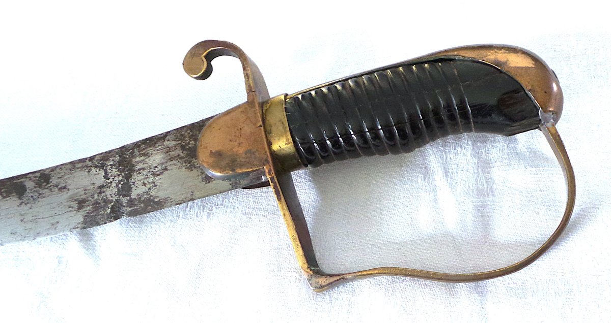 SABRE DE CAVALERIE LEGERE - PRUSSIENNE-AUTRICHIENNE  DU  TYPE 1796- XIX°- -photo-1