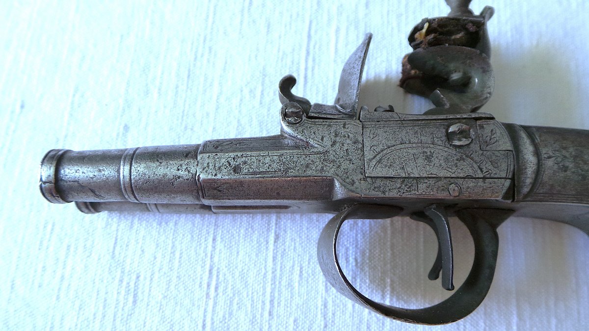 PISTOLET A SILEX A L ECOSSAISSE  A DOUBLE CANONS EN TABLE - XVIII°-photo-4