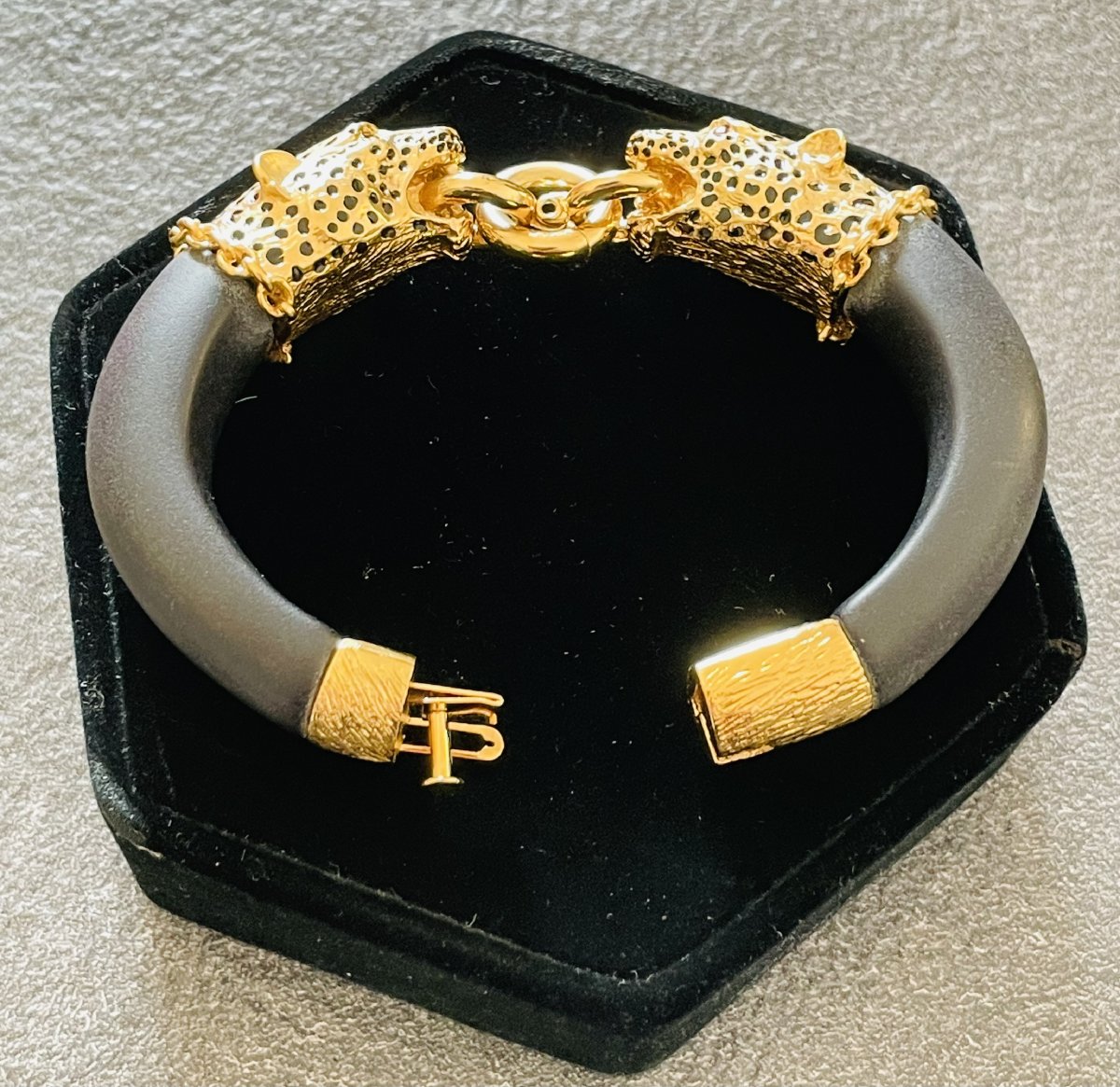 BRACELET  OUVRANT " THE DUCHESS OF WINDSOR PANTHER " -FRANKLIN MINT -1987- XX°-photo-8