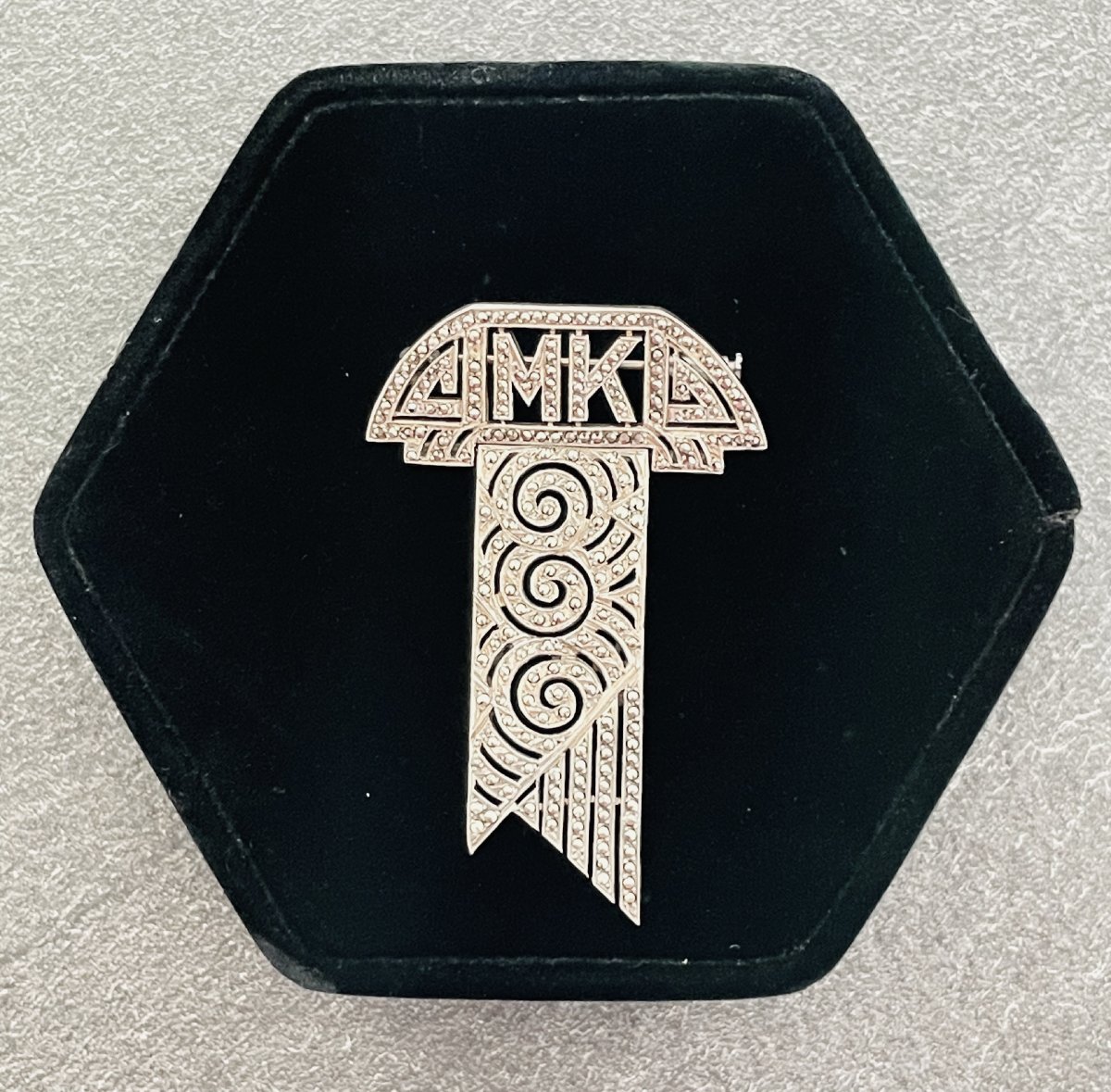 BROCHE ART DECO - ARGENT ET MARCASSITES - CIRCA 1920-photo-1