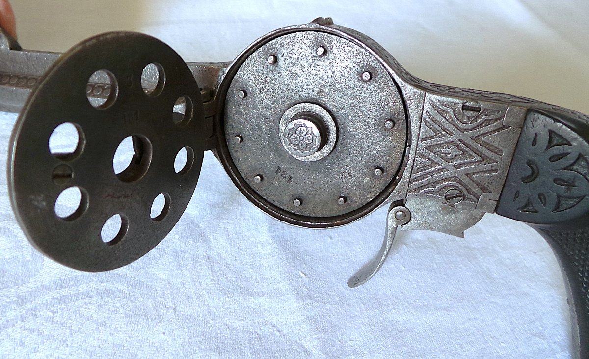 Rotovolver Revolver - Patent 1865 - "noel & Gouery" - 10-shot - 7.5 Mm Caliber - Second Empire-photo-2