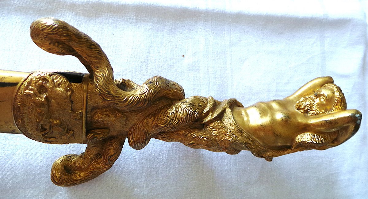 DAGUE DE CHASSE EN BRONZE -" ATLAS A LA HURE DE SANGLIER "- XIX°-AVEC FOURREAU-photo-1