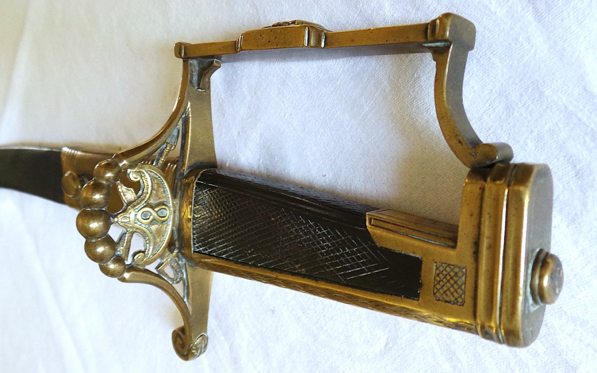 Officer's Saber From The 8th Infantry Regiment — Directory–consulate Period — 18th Century