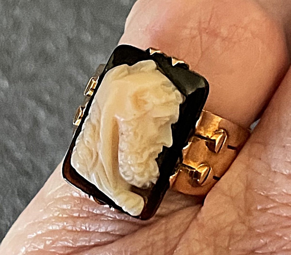 BAGUE OR 18K -CAMEE AGATE HERACLES - NAP III° - XIX°-photo-2