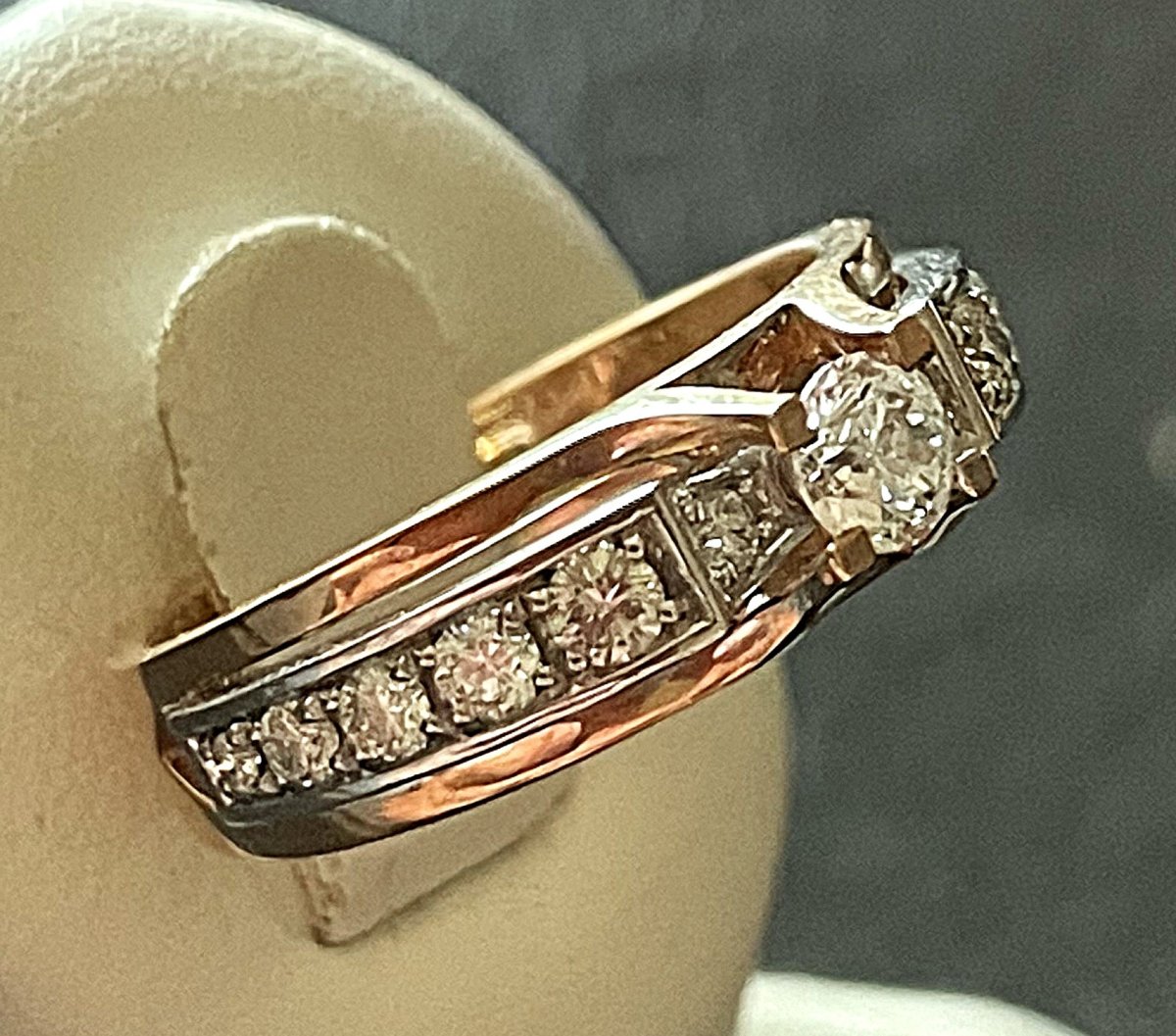 18k Yellow & Grey Gold Ring - Set With Diamonds - Hallmarks - XX°
