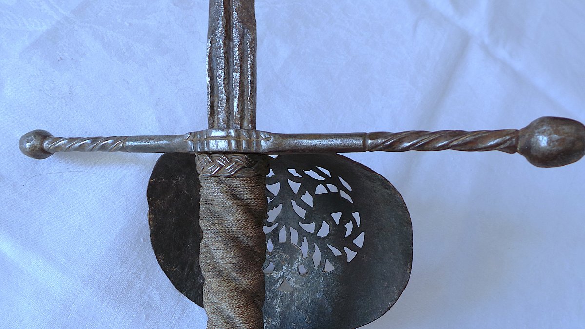 Left-handed Dagger With A Re-drilled And Decorated Shell-shaped Guard - 17th–18th Centuries-photo-4