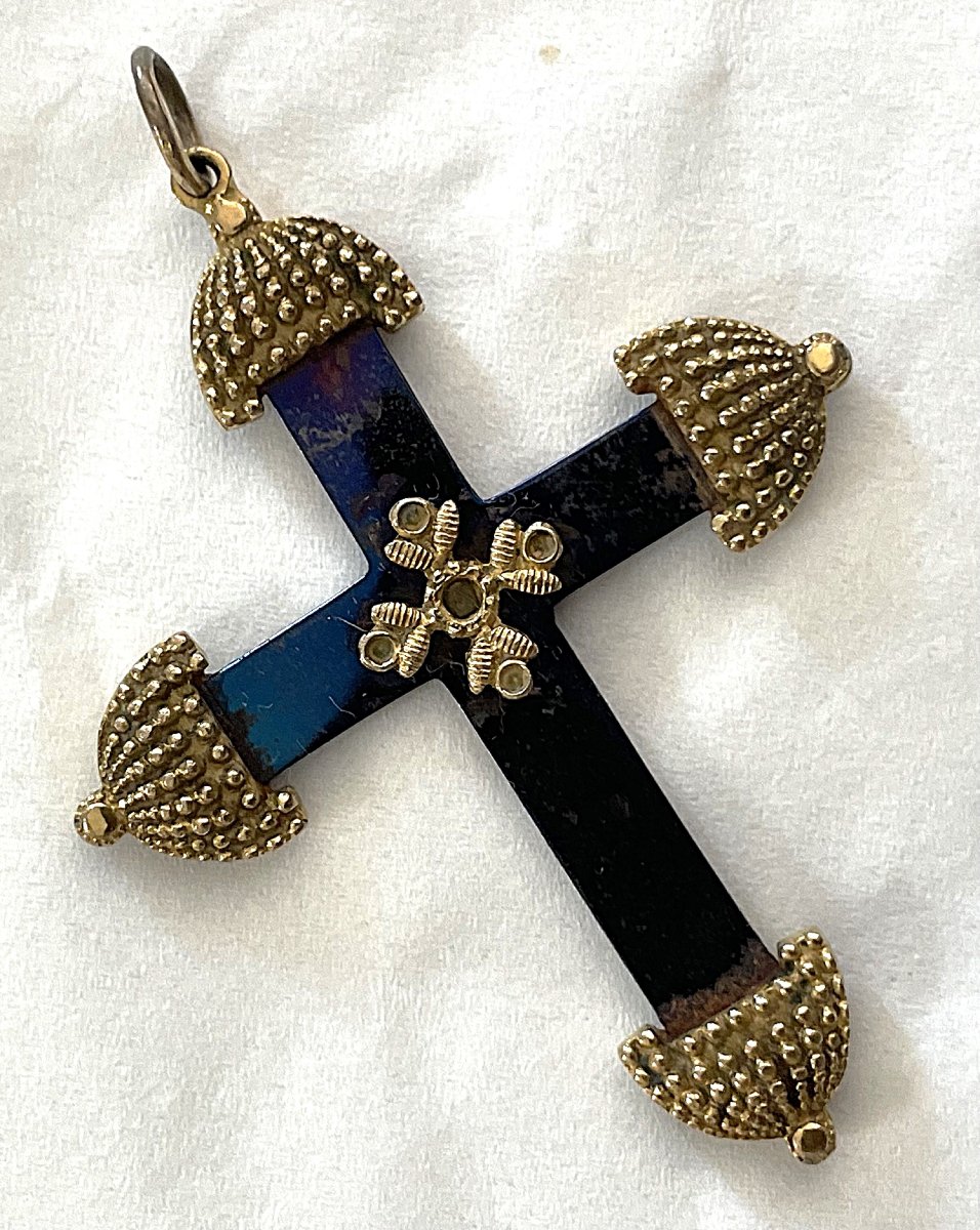 PENDENTIF  MACONNIQUE - CROIX A DECOR DE RUCHES ET ABEILLES - XIX°-photo-2