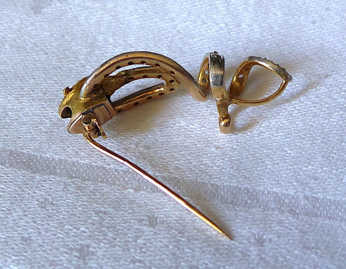 BROCHE SERPENT OR JAUNE 18K - PAVAGE DE DIAMANTS- SAPHIR -YEUX DTS - XIX°-photo-4