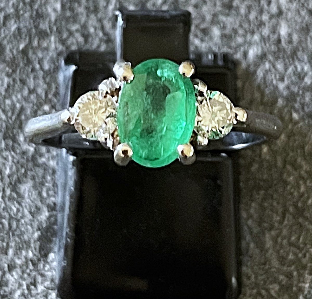 18k Gold Ring - Emerald & Diamonds - Id Card --photo-4