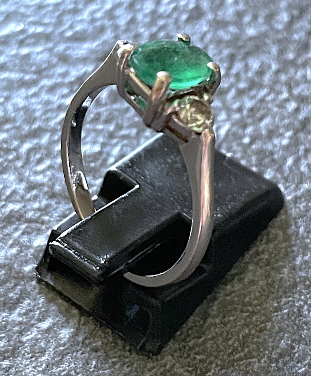 18k Gold Ring - Emerald & Diamonds - Id Card --photo-2