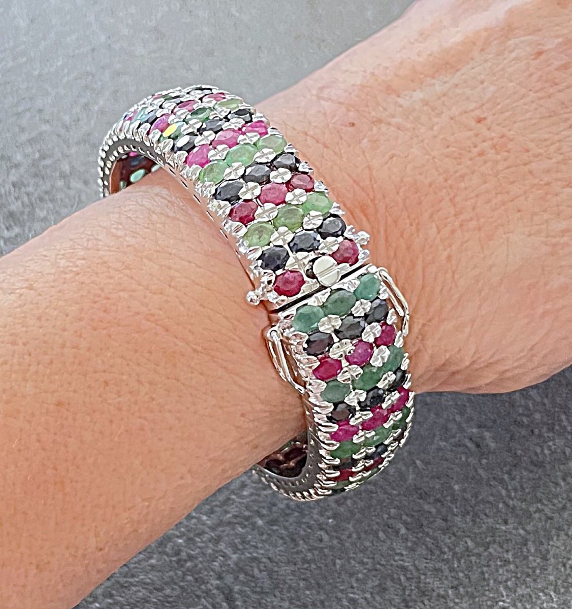 925 Sterling Silver Bracelet Set With 48.6 Cts Of Ruby, Sapphire, And Emerald—161 Stones—20th Century-photo-3