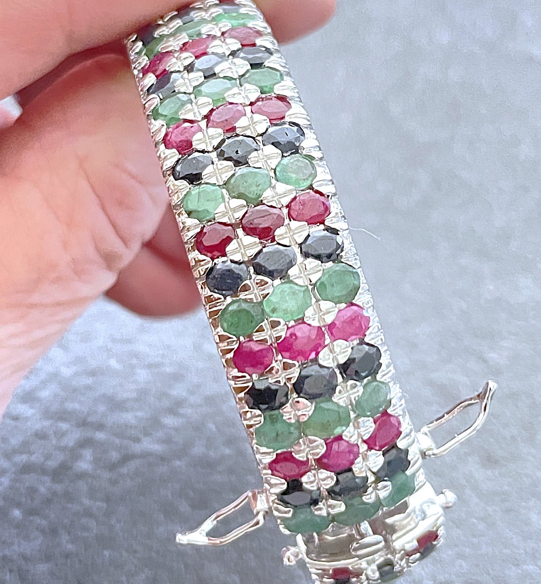 925 Sterling Silver Bracelet Set With 48.6 Cts Of Ruby, Sapphire, And Emerald—161 Stones—20th Century-photo-4