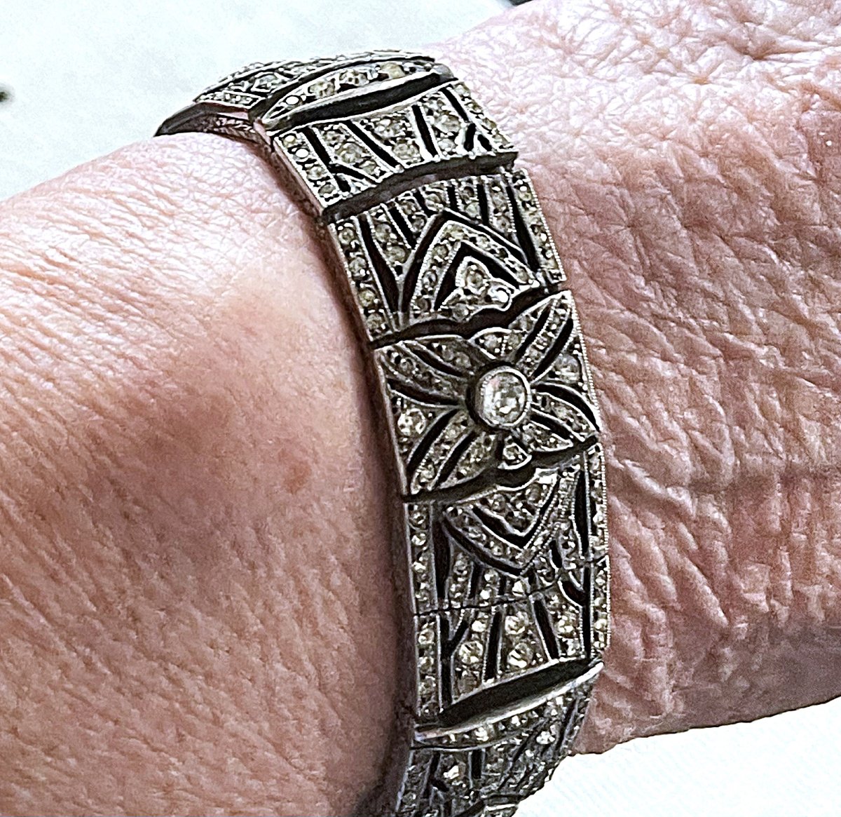 Art Deco Clasp Bracelet - Silver & Gold & Gemstones - Circa 1920-photo-1